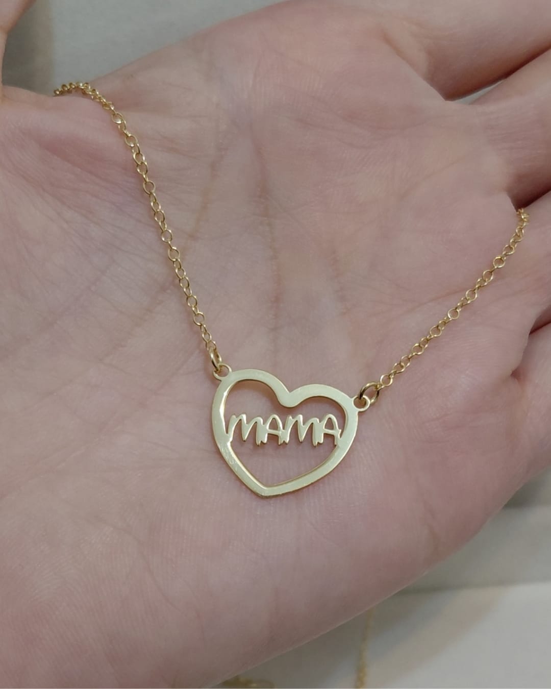 Collar Corazón Hueco Mamá Plata