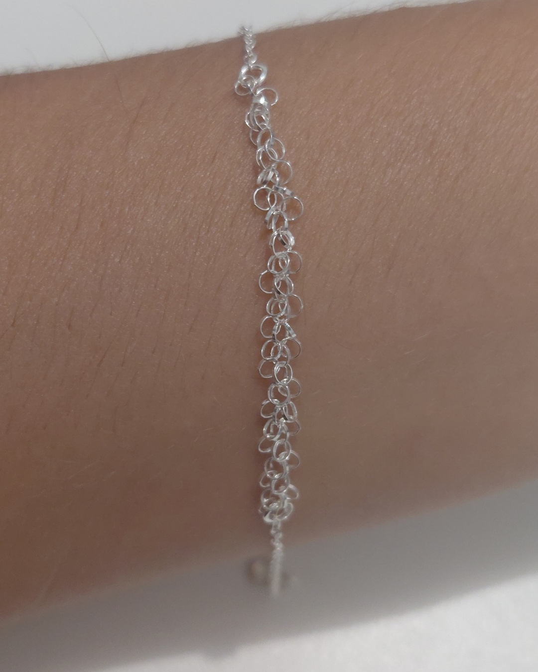 Pulsera de Plata Círculos Entrelazados | Plata de Ley 925