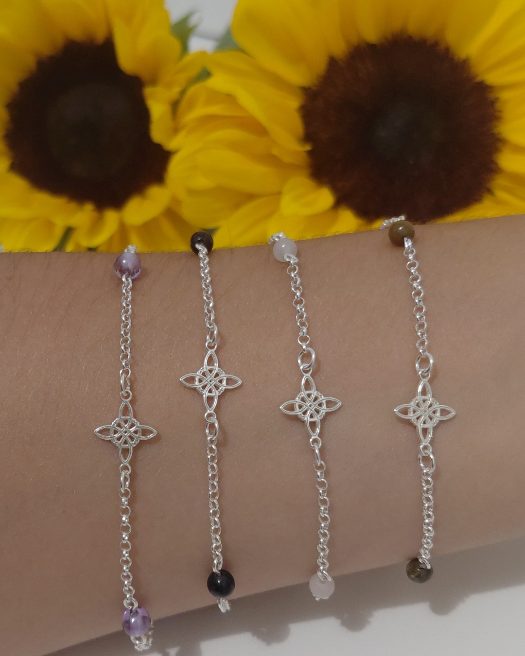 Pulsera Plata Nudo de Bruja con Piedras Naturales
