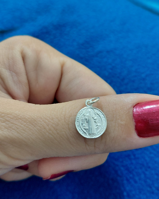 Medalla de San Benito de Plata de Ley