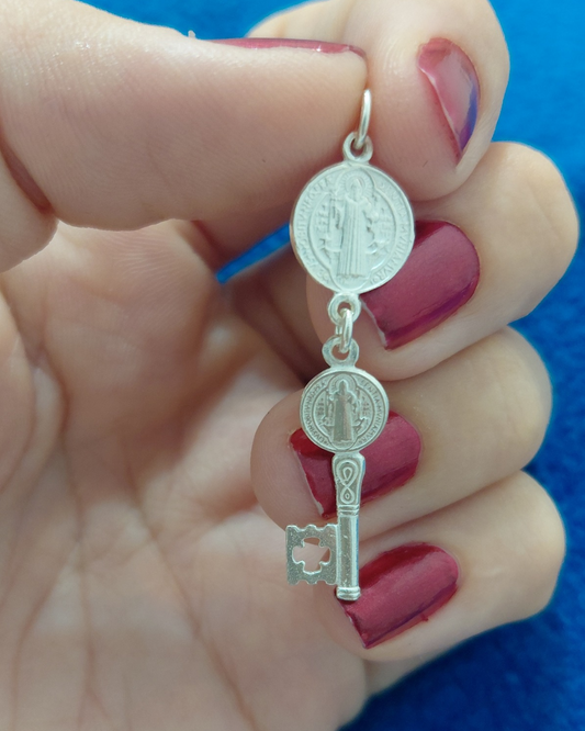 Colgante Protector de Plata, Medalla y Llave de San Benito