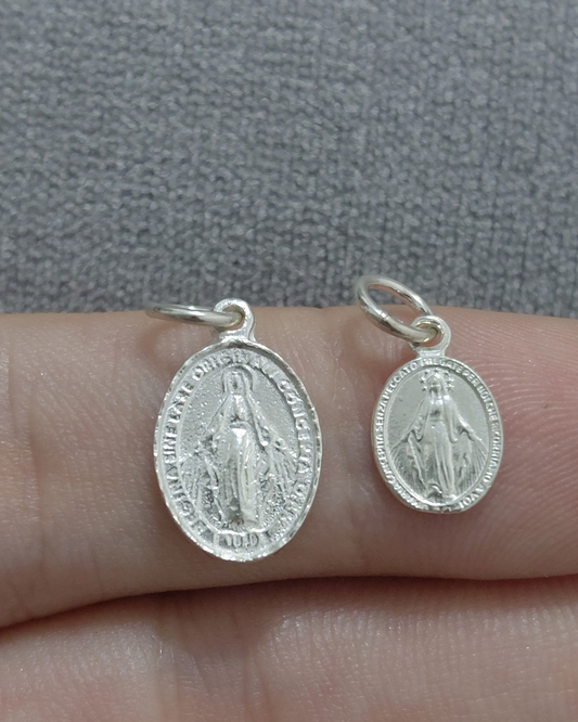 Medalla Virgen Milagrosa de Plata de Ley
