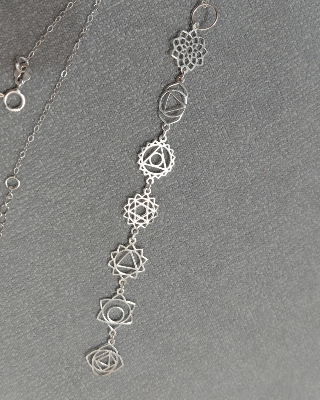 Collar 7 chakras de plata de ley