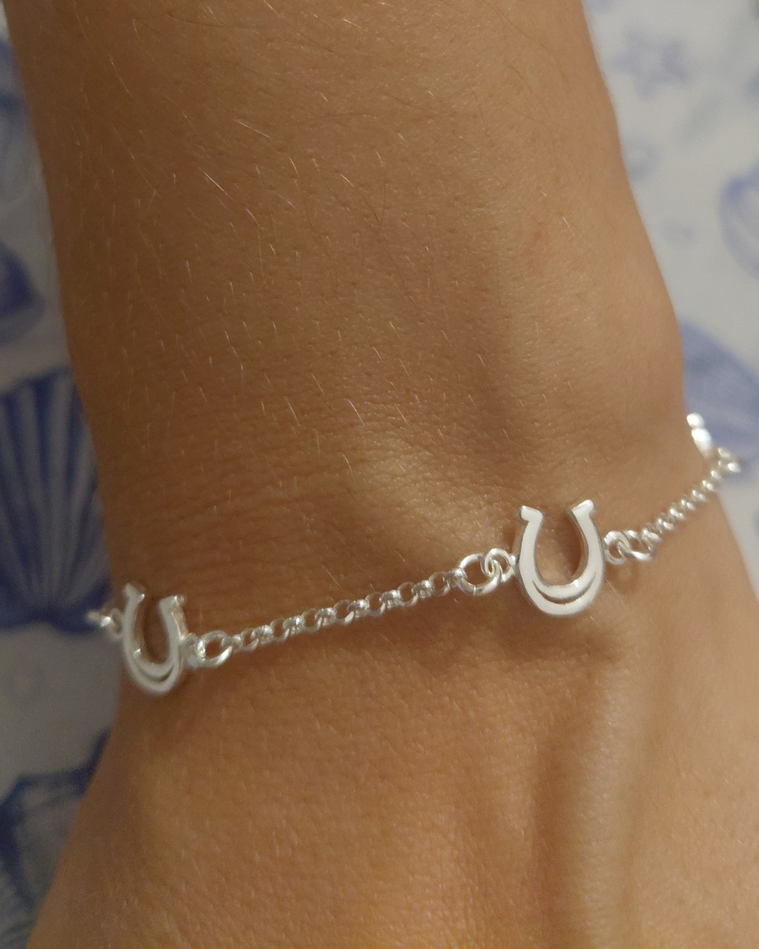 Pulsera de la Suerte con Herraduras en Plata de Ley