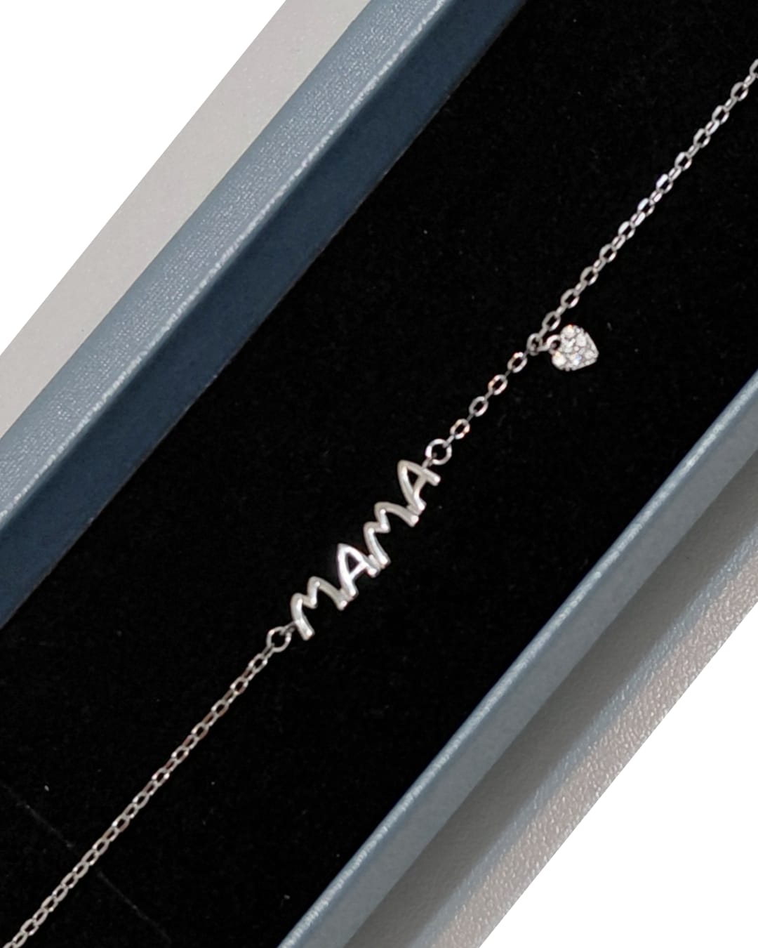 Pulsera Mamá con Corazón Brillante