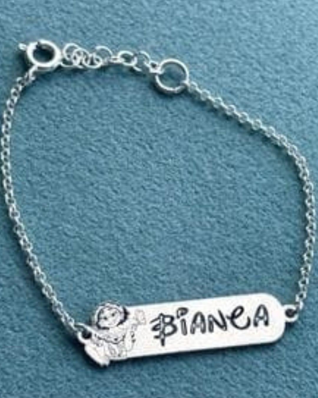 Esclava Personalizada con Nombre y Dibujo