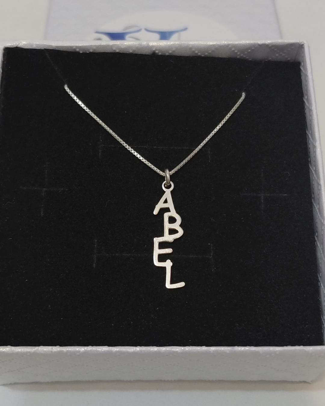 Collar Nombre Vertical Personalizado Plata