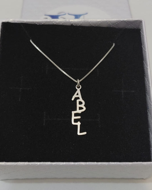 Collar Nombre Vertical Personalizado Plata