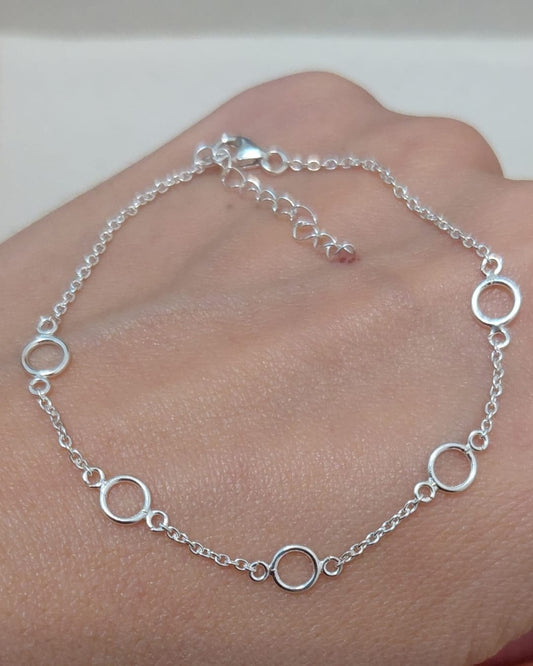 Pulsera de Plata con Aros Intercalados